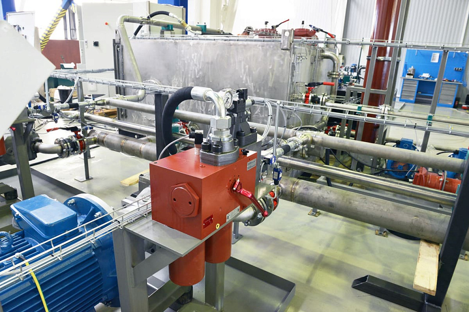 Гидростанция CTR-KV-D0040 для механизма загрузки слябов стана 2000