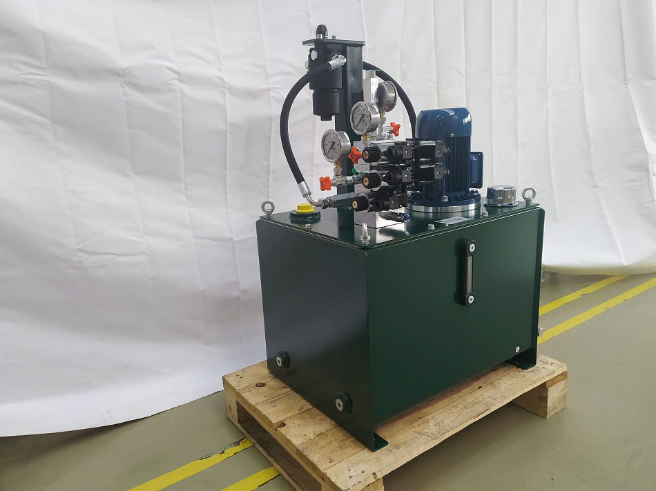Гидростанция CTR-KV-B1212 для станка 1РС1000Б