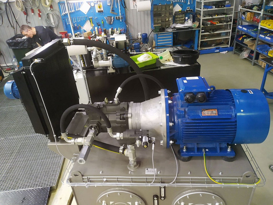 Гидростанция CTR-KV-B1194 для установки перекладчика труб