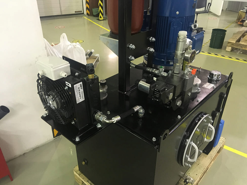 Гидростанция CTR-KV-B1015 для линии автоматической продольно-поперечной резки металла ЛА230