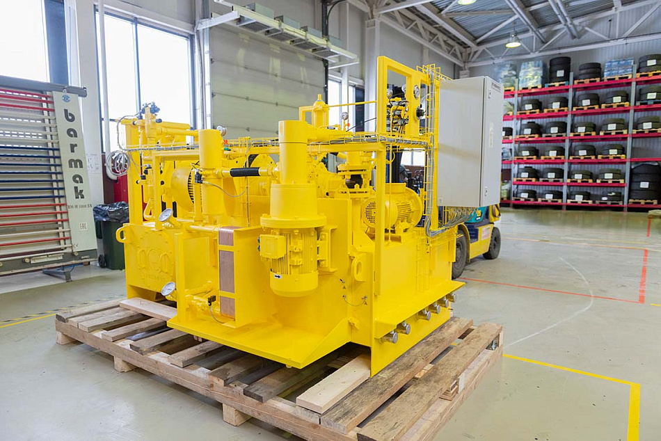 Насосно-аккумуляторная станция CTR-KV-B1865 для пресса КГ8048