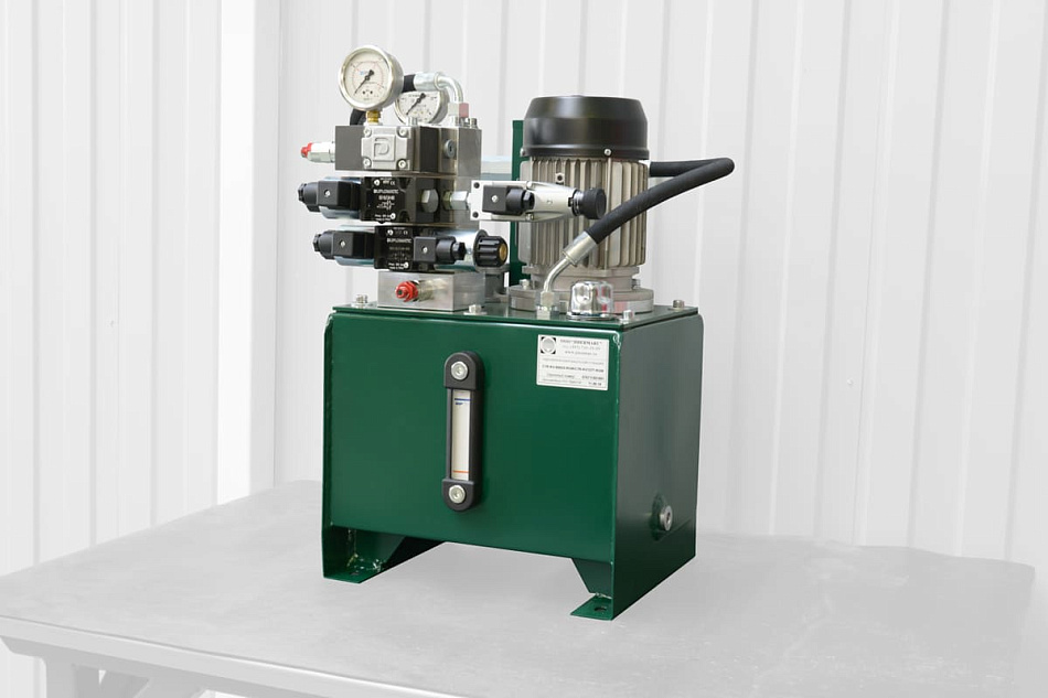 Гидростанция CTR-KV-B0022 для вальцешлифовального станка