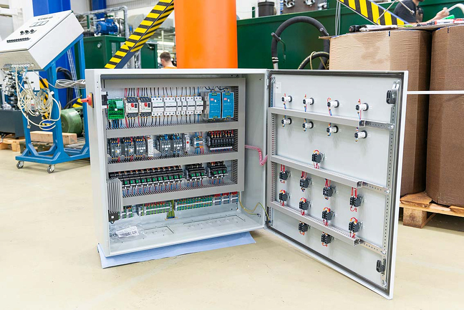 CTR-KV-B1393 - гидравлическая станция манипулятора сборки сталеразливочных ковшей КС-160