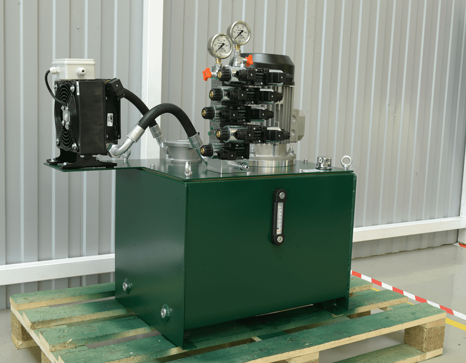 Гидростанция CTR-KV-B0308 для специального токарно-накатного станка РТ301