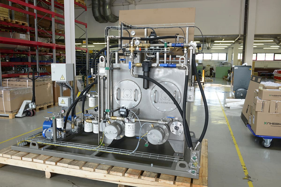 Гидростанция CTR-KV-D0035 для системы подачи рабочей жидкости высокого давления для возбуждения колебаний стенда Т14-01Б