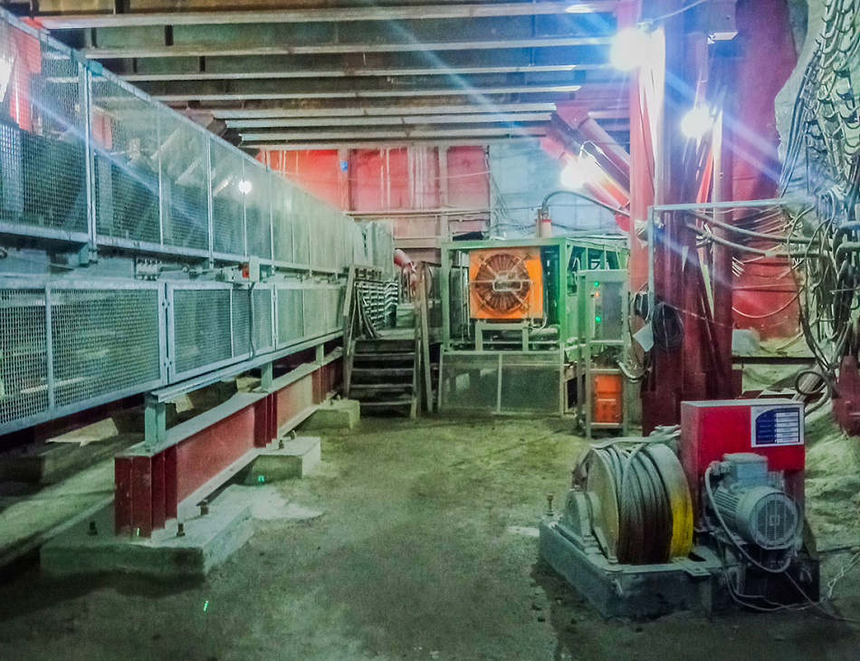 CTR-KV-B6-0029 – Гидростанция привода конвейера с устройством натяжения ленты во взрывозащитном исполнении