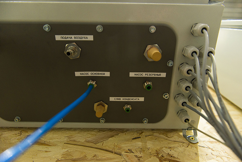 CTR-KV-C0070-CHL - Система густой смазки промежуточного рольганга стана горячей прокатки на базе бочковых пневматических насосов