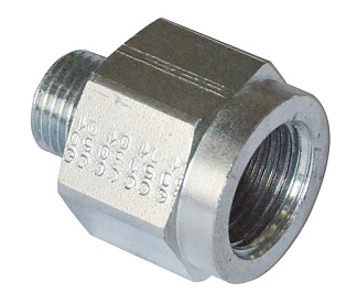 105904.4 - Фитинг прямой под манометр