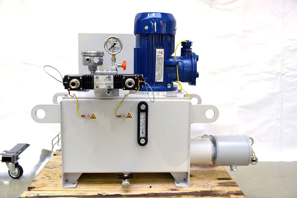 Гидростанция CTR-KV-B0801 для системы опрыскивания вагонов