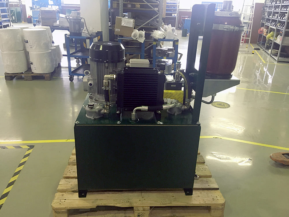 Гидростанция CTR-KV-B0818 для линии автоматической продольно-поперечной резки металла ЛА226-2