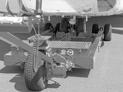 Тележка вертолетная буксировочная для Ми-8, с гидравлическим приводом, самоходная - CTR-KV1224-3