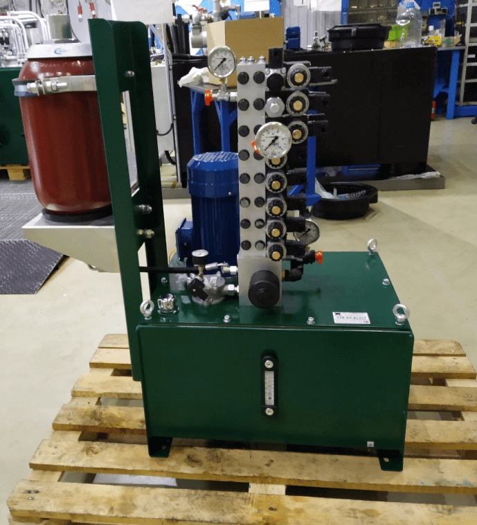 Гидростанция CTR-KV-B1317 для зубошлицефрезерного станка СТШ 1500