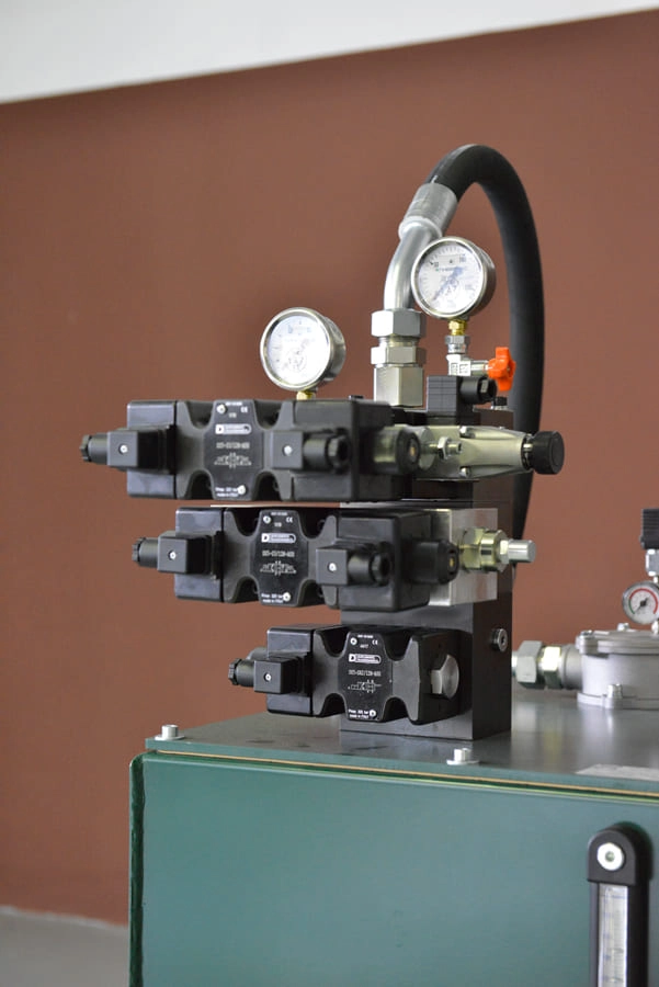 Гидростанция CTR-KV-A0141 ножниц рубки забракованного алюминиевого профиля