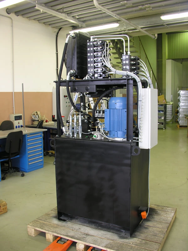 Гидростанция кантователя рам на 90° CTR-KV0636