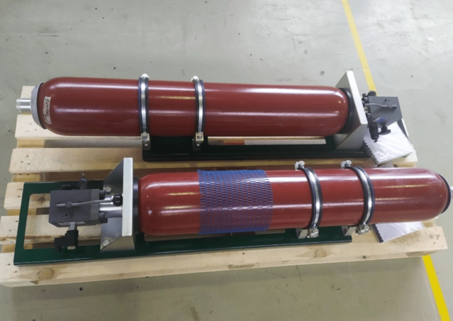 Аккумуляторные стойки BLKVACC-0018.1 для стенда испытания спутников