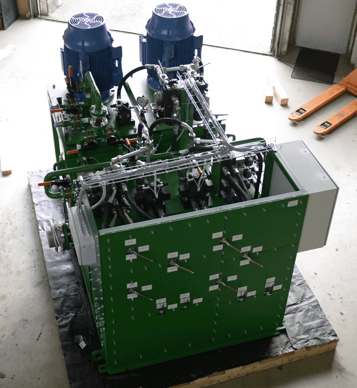 Гидростанция привода совка ферросплавов конвертера CTR-KV1090