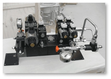 Гидросистема разматывателей