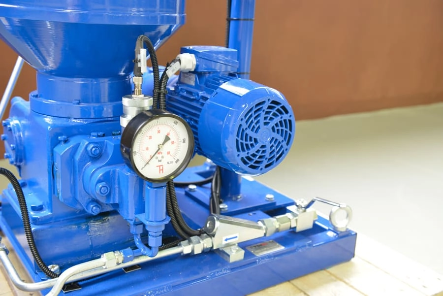 Система двухлинейной густой смазки CTR-KV-B0120/1 боков станинных роликов перед и за клетью стана 5000