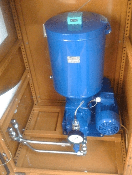 Автоматическая централизованная система смазки CTR-KV-L0055 для карьерных экскаваторов