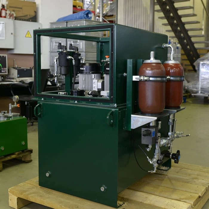 Гидростанция CTR-KV-B0101 для управления гидроцилиндром привода диафрагмы последней ступени паровой турбины