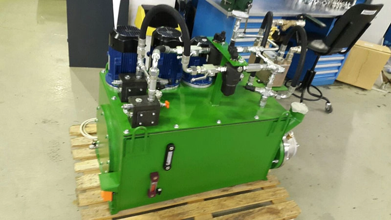 Станция CTR-KV-C0005 для смазки подшипников вала кладовой машины КЛ-1