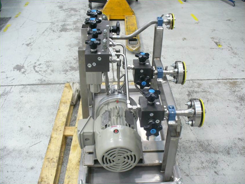 Маслонасос гидроподъёма ротора