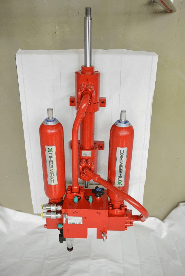 Гидромолот BLKV_SP-0055 для демонтажа фурменного холодильника в доменном производстве