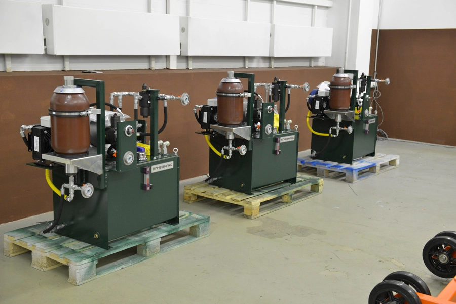 Гидростанция смазки CTR-KV-B0172 для фрезерного горизонтального обрабатывающего центра ИС-500