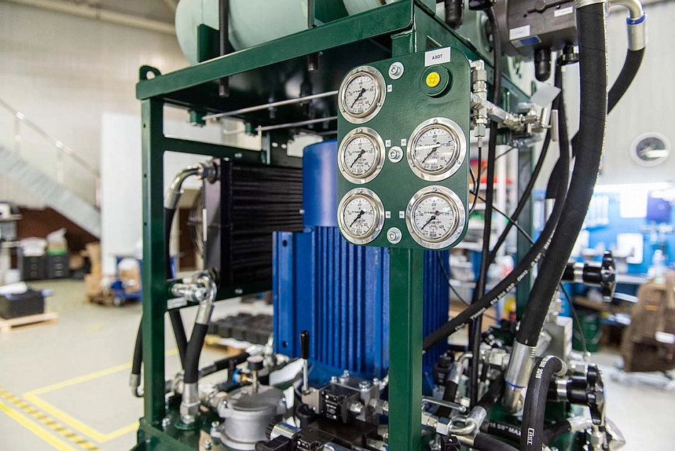 Гидростанция CTR-KV-B1676-2 для подвесной рельсосварочной машины