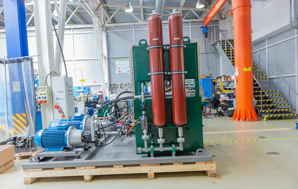 Гидростанция для муфтонавёрточных станков участка навертки муфт на обсадные трубы CTR-KV-D1-0191