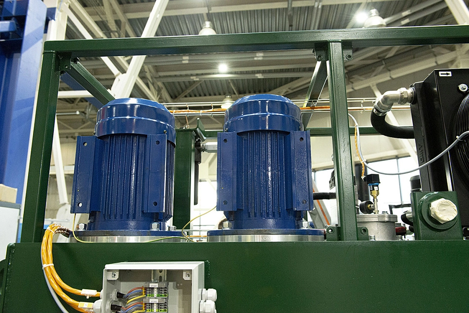 CTR-KV-B2318 - Гидростанция для телескопического подъемника