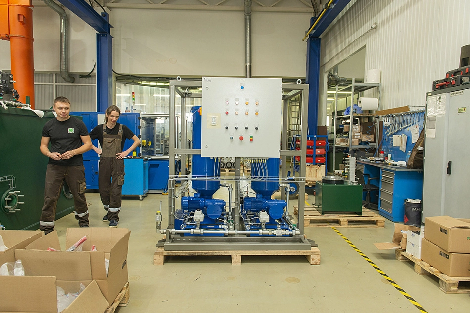 CTR-KV-C0365 - станция пластичной смазки в установке непрерывной разливки стали