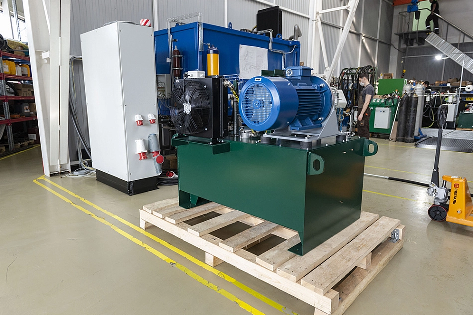 Гидростанция CTR-KV-B1157 для привода механизмов роторно-наклонной печи