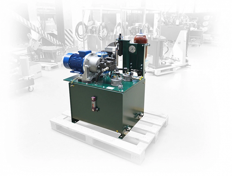 Система управления трехшпиндельного станка глубокого сверления KOLB CTR-KV-B1811