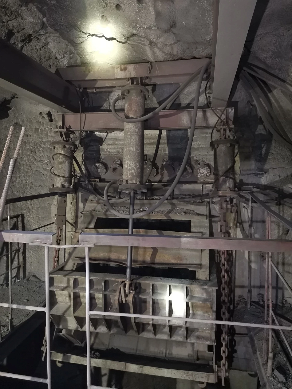 Гидростанция CTR-KV-B1948 для люкового загрузочного устройства