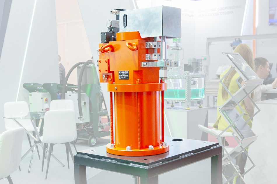 Сервоцилиндр привода клапанов паровых турбин CTR-KV-CYL001