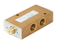 214/2.52.0.1 - Распределитель пневматический с механическим управлением