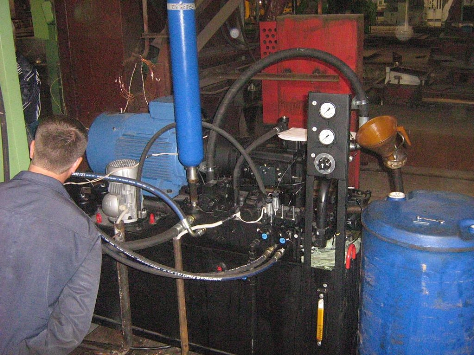 Гидростанция 0297043 гидравлической гильотины Corpet Louvet Type CC 3185 X 20