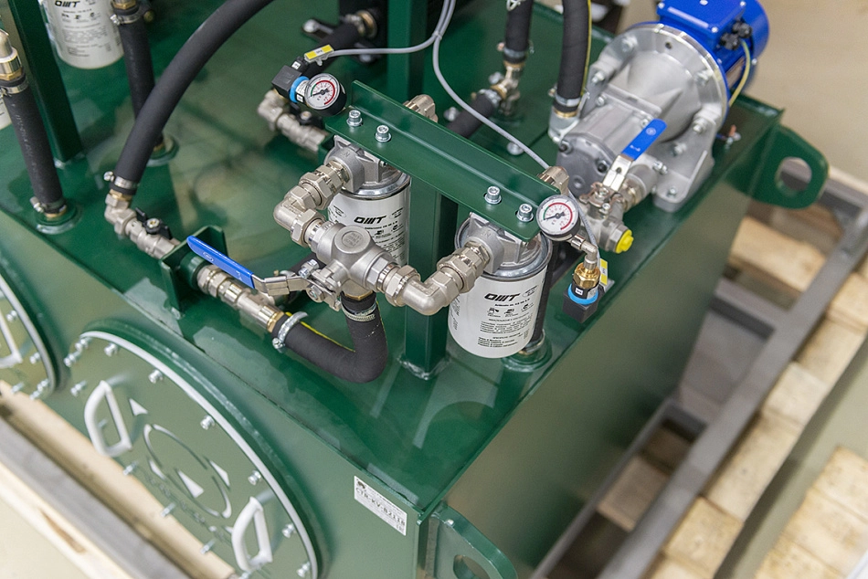 Гидростанция для управления гидроцилиндром, приводящим в движение механизм трубы Вентури