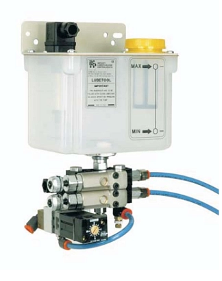 70.004.1_(MINI-GF-2/1.2L) - Станция микросмазки