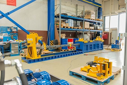 CTR-KV-G0086 - Стенд сборки, разборки и испытания гидроцилиндров