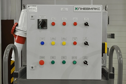 Система управления станцией гидравлической подачи рабочей жидкости под давлением при проведении заправки сборочных единиц и для проверки их функционирования