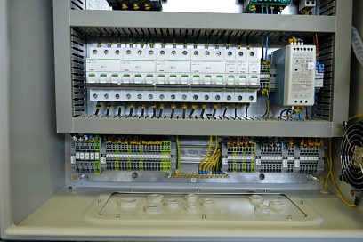 Система управления гидростанции испытательного стенда теплообменников