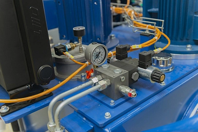 CTR-KV-G0086 - Стенд сборки, разборки и испытания гидроцилиндров