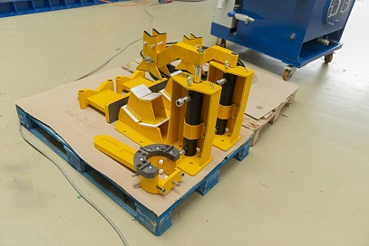 CTR-KV-G0086 - Стенд сборки, разборки и испытания гидроцилиндров